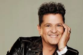 Carlos Vives revive la esencia del vinilo