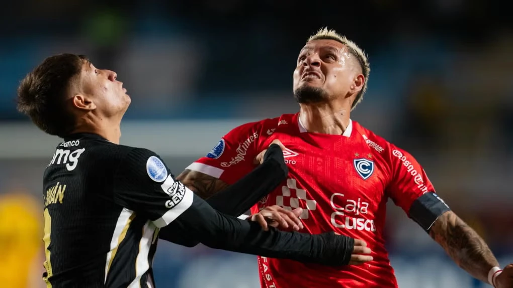 Cienciano manda: fútbol del Papá