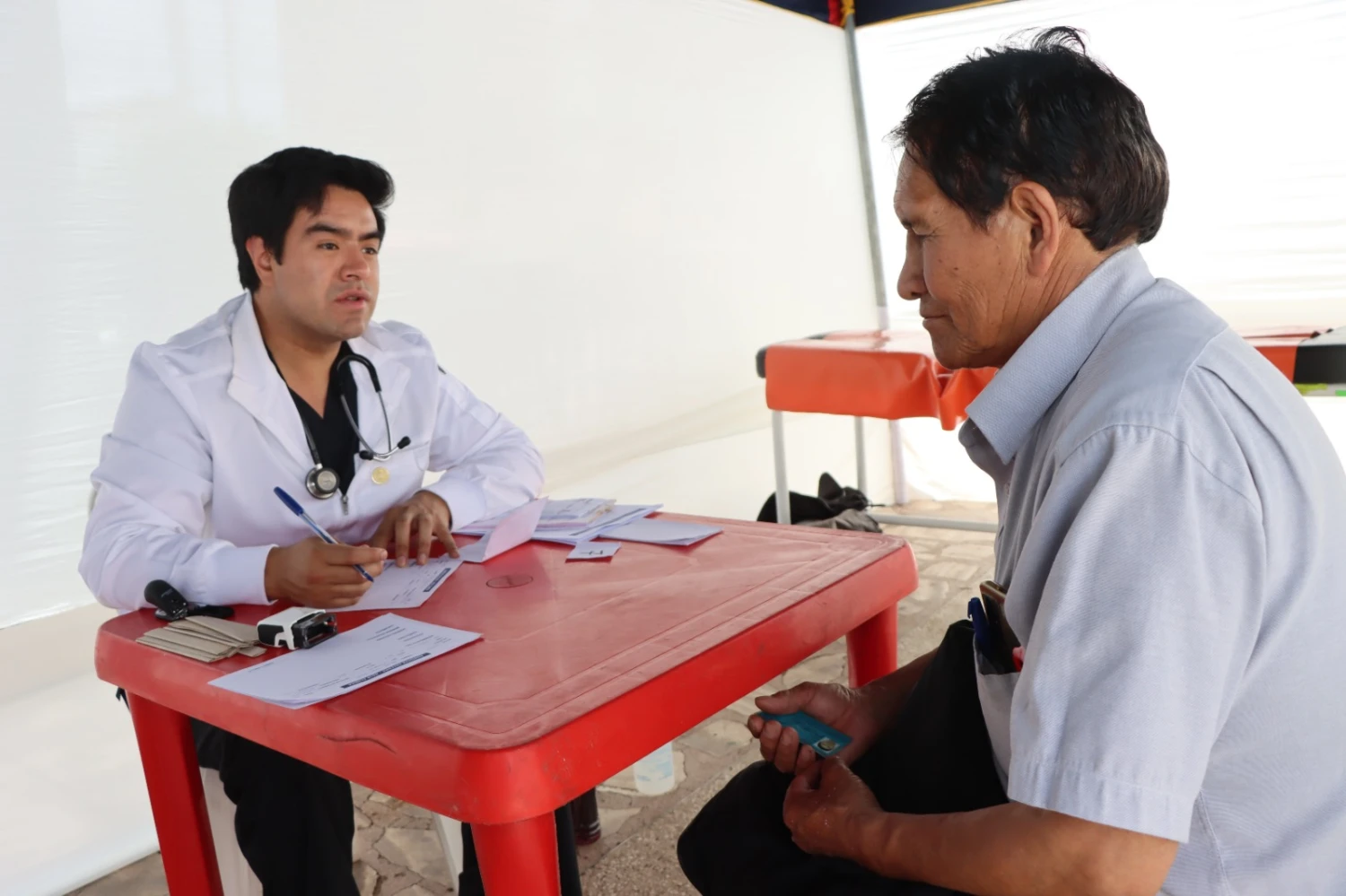 San Felipe cumple 40 años y moderniza su salud