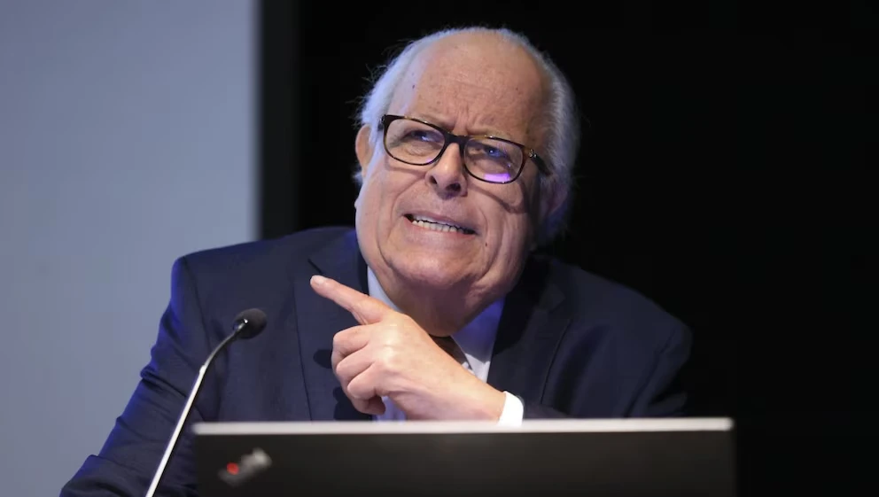 Ratificación de Julio Velarde en el BCRP se debate este miércoles en el Senado
