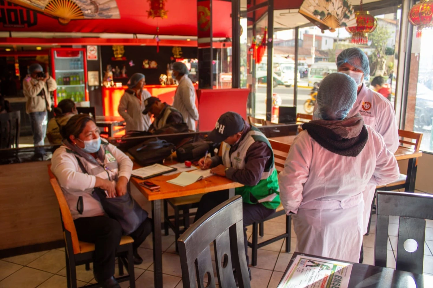 Clausuran Chifa Tusan Wok por plagas en Huancayo