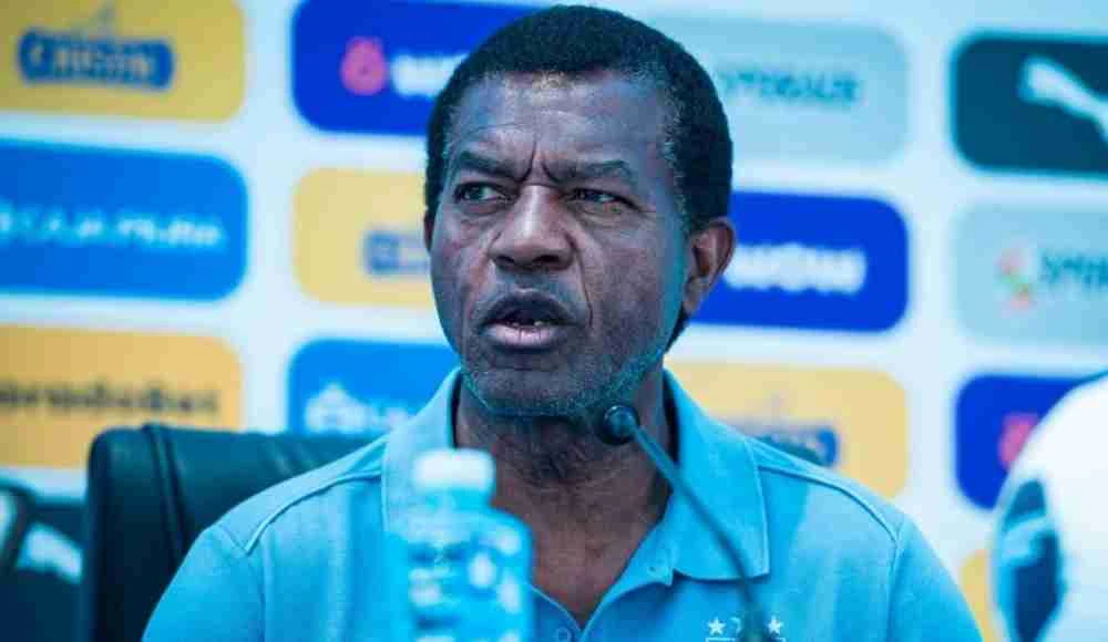 Uribe pide comprensión a Castro y Moretti