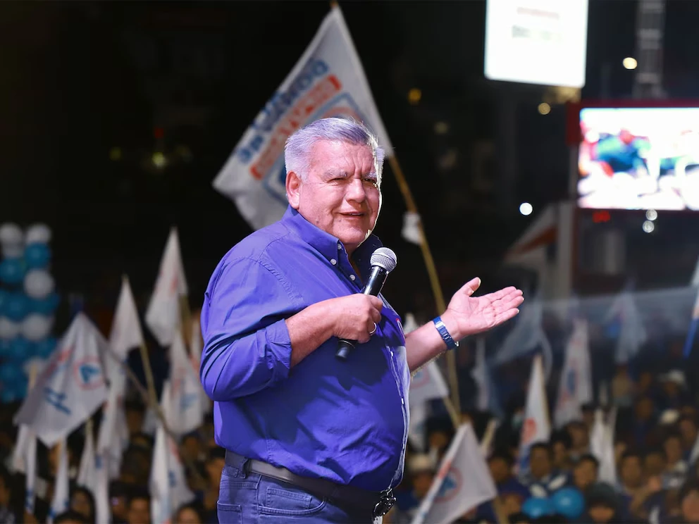 APP evalúa retiro político de César Acuña
