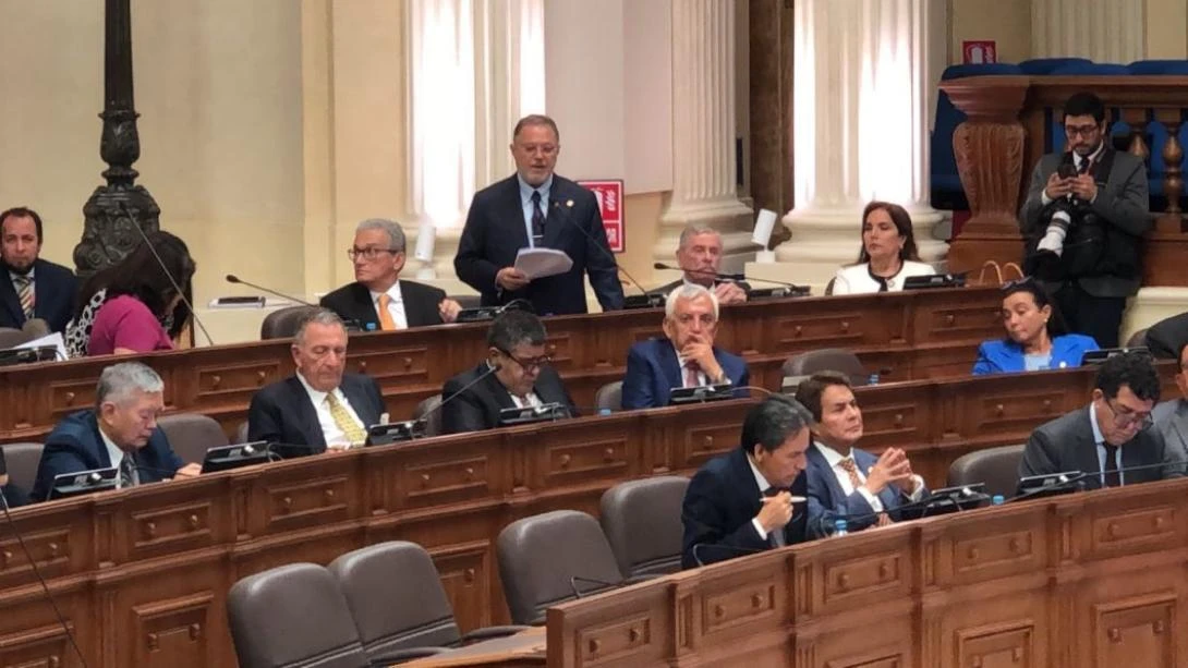 Congreso aprueba facultades por 90 días al Gobierno