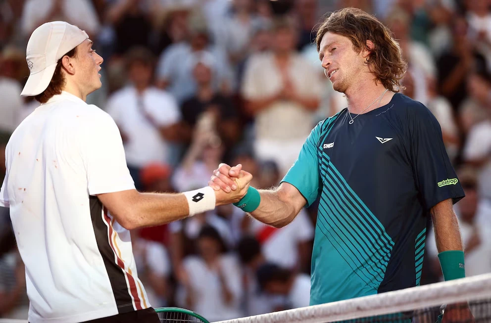 Ignacio Buse luchó ante Rublev y cayó en Roland Garros