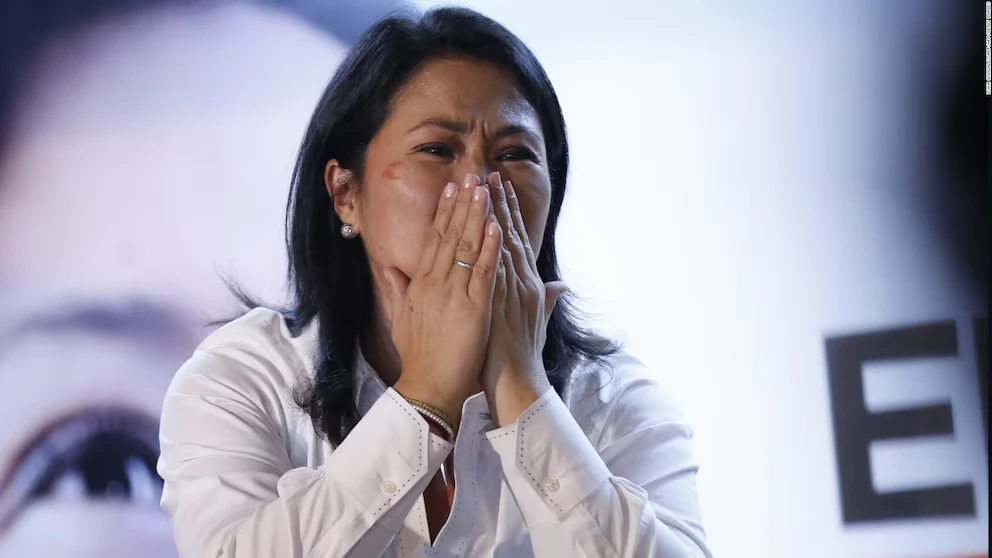 Dólar sube y Bolsa de Lima cae pese a triunfo de Keiko