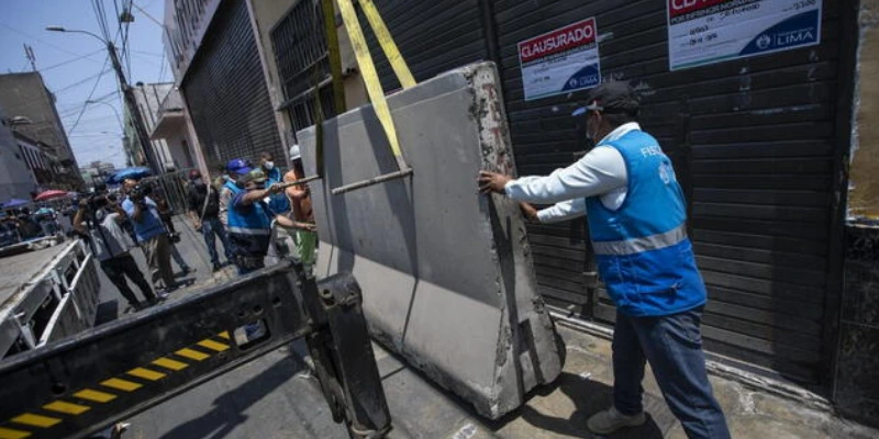 Municipalidad de Lima cierra 1,334 almacenes ilegales