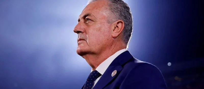 Alfaro advierte: “Con 20 puntos no alcanza para clasificar”