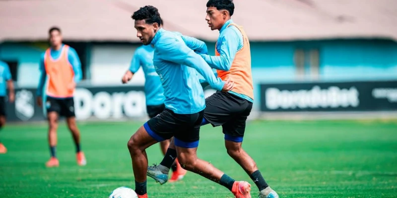 Cristal listo y con fe para vencer a Cerro Porteño