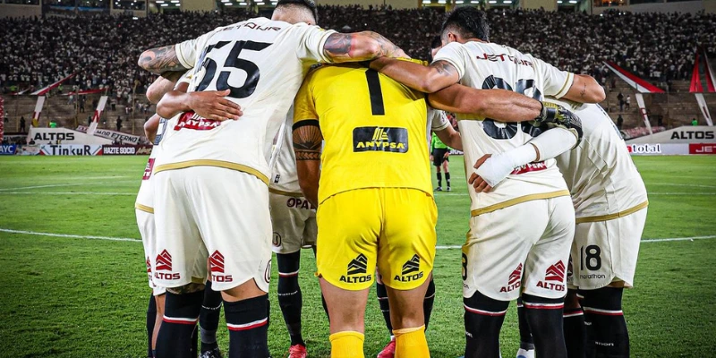 Universitario va con todo ante Barcelona en Lima