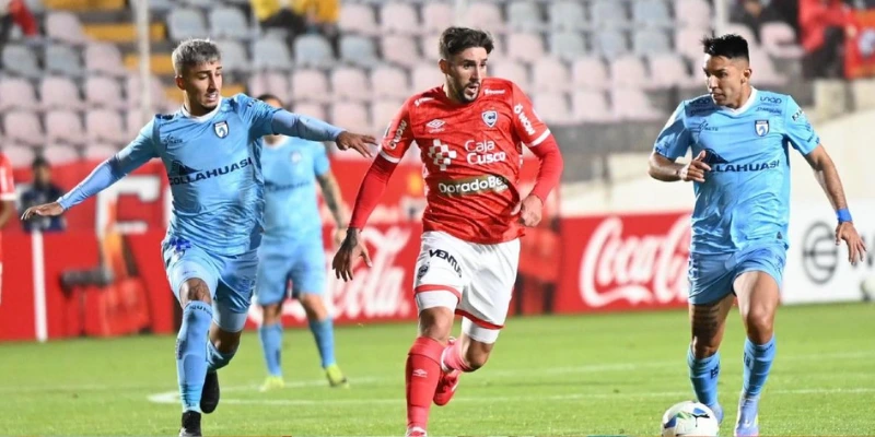 Cienciano golea 4-0 y avanza en la Sudamericana