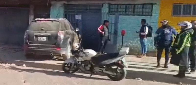 Taxi vs camioneta en El Tambo deja 4 heridos