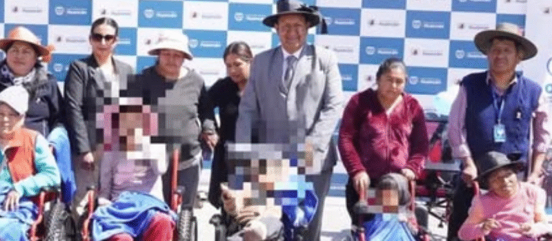 Huancán recibe donación para personas con discapacidad