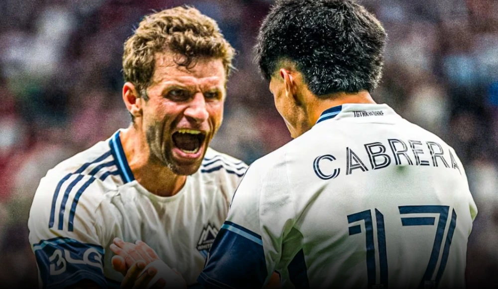 Müller marcó y celebró con Cabrera en la MLS