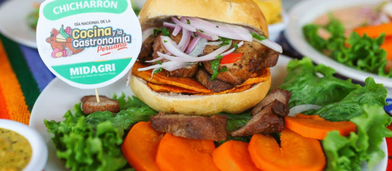 Declaran Día Nacional del Pan con Chicharrón