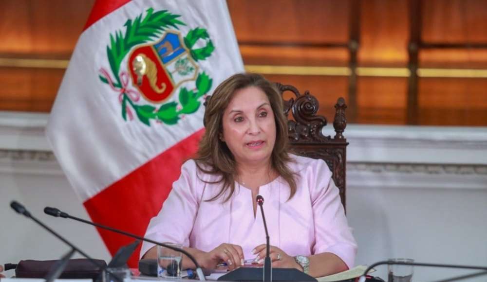 Boluarte evalúa emergencia en transporte por crimen