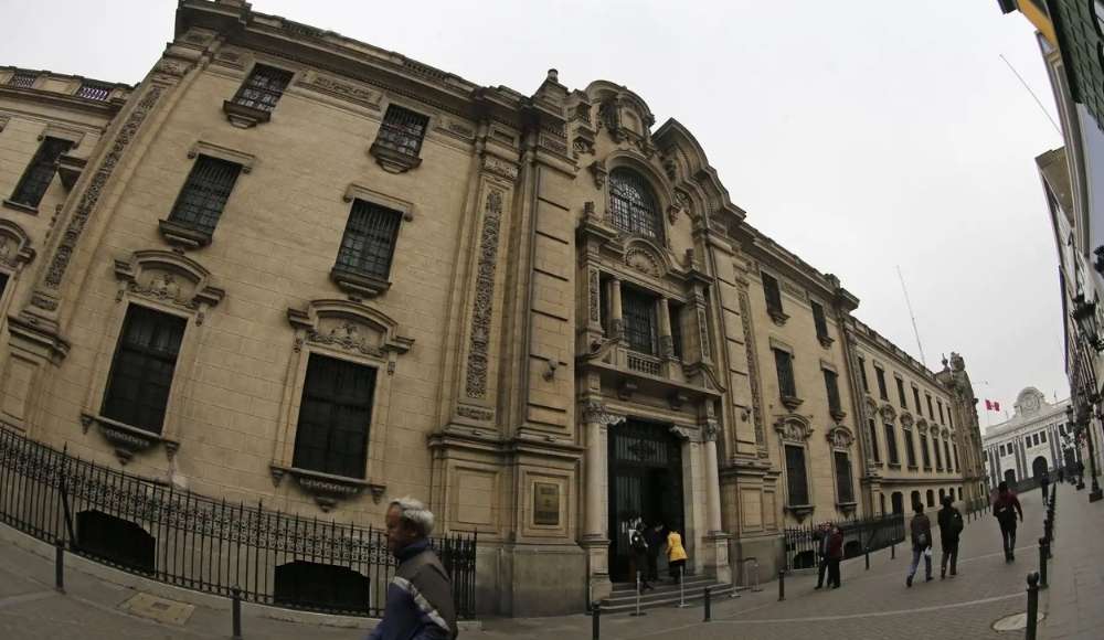 Lima y Callao al borde: declaran emergencia total