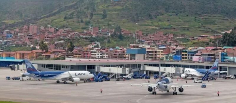 Latam cancela vuelos a Cusco por obras en la pista