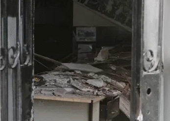 Cae techo en comisaría de Surquillo: 4 policías heridos